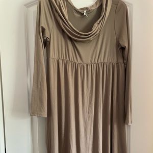 Like new maternity dress